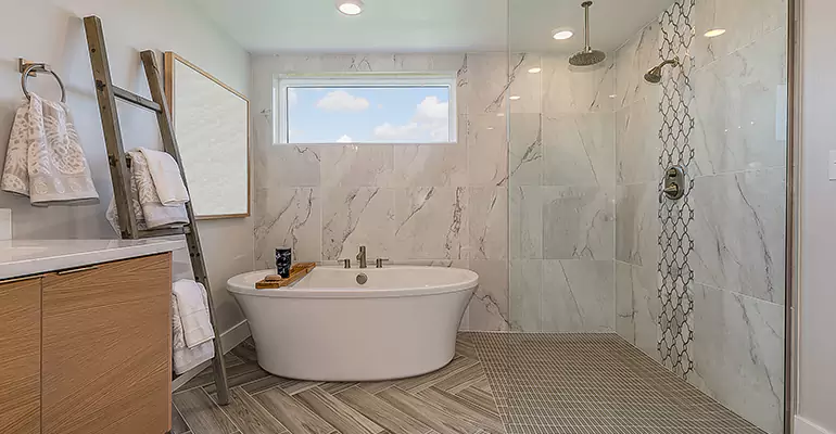 Luxury Master Bath Designs in Benson